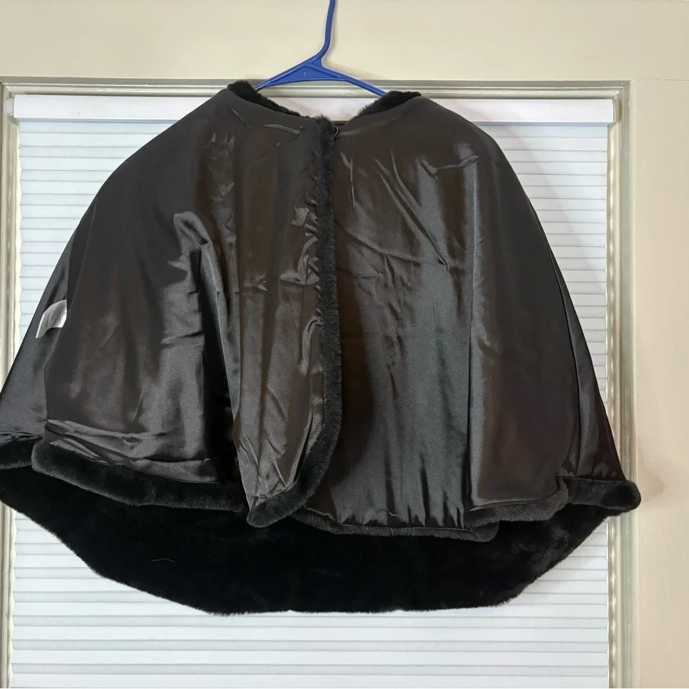 Luxe Faux Fur Hat & Cape Set